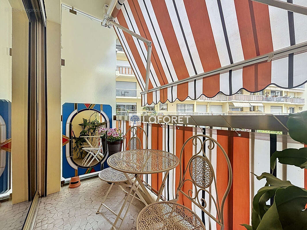 Appartement à MENTON