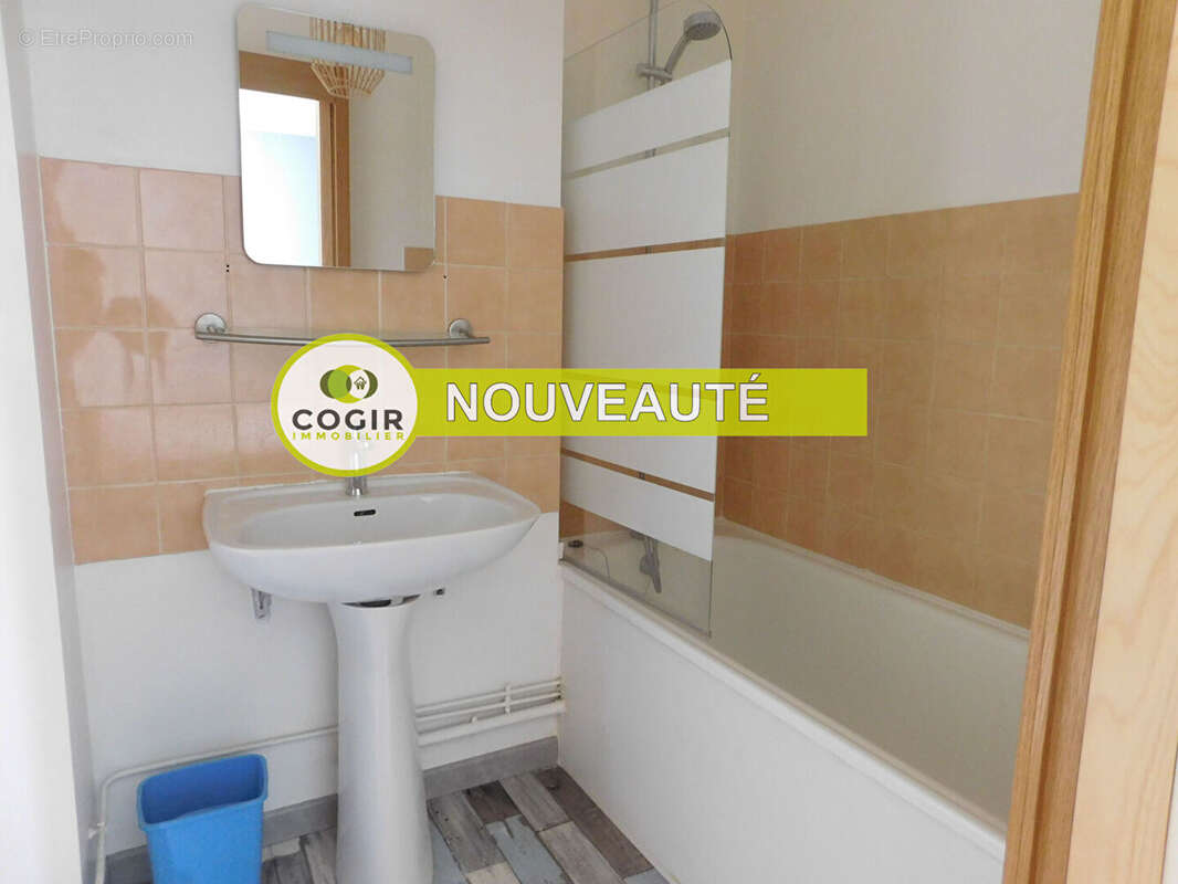 Appartement à LE RHEU