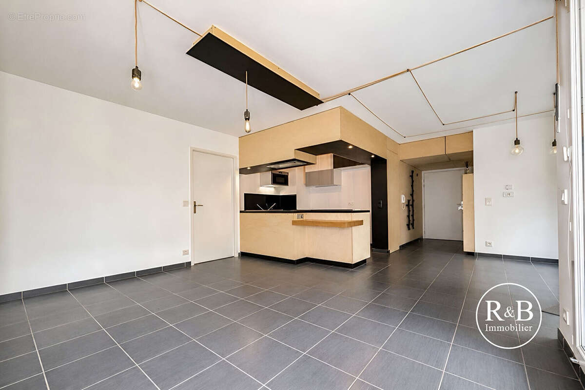 Appartement à VILLEPREUX