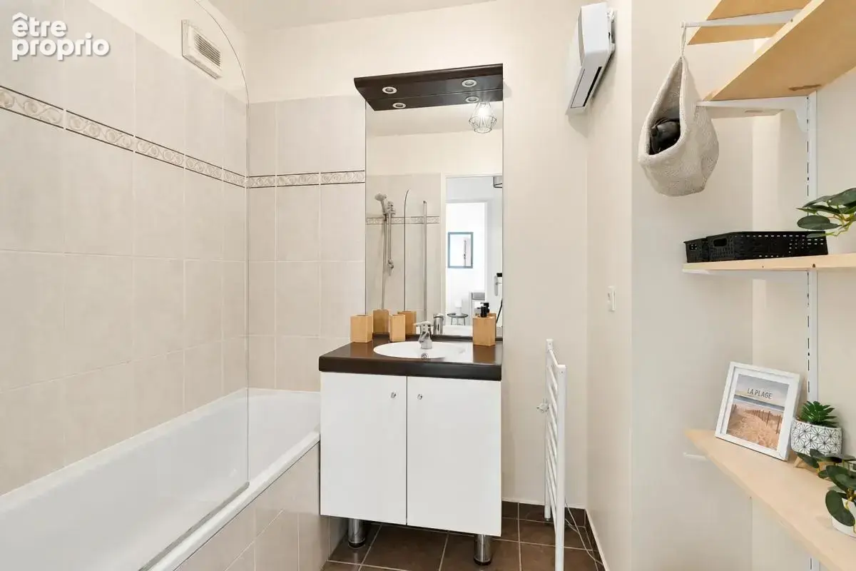 Appartement de 3 pièces de 66 m² à Saint-Ouen-sur-Seine - photo 11