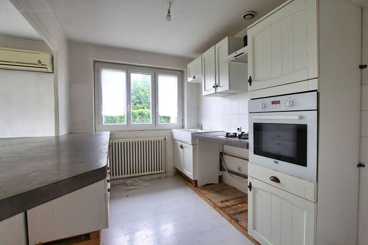 Maison à SAINT-PRIEST