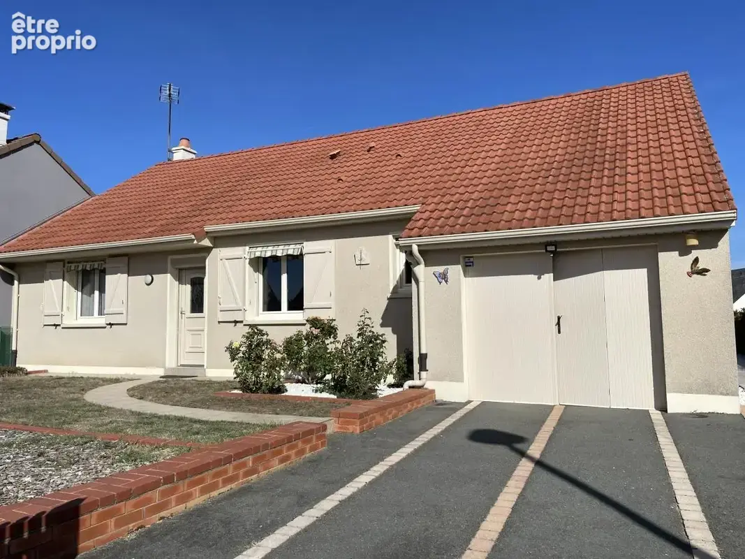 Photo Maison à Saint-Mars-La-Briere au prix de 188 500€