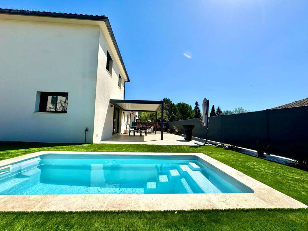 Maison à FAYENCE