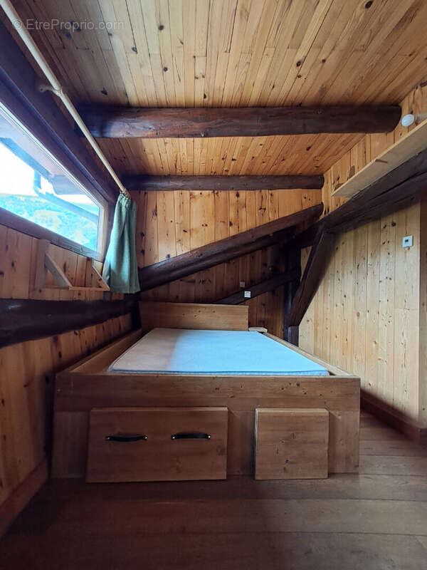 Chalet - 7 pièces / 2 logements - Bourg-St-Maurice - photo 9