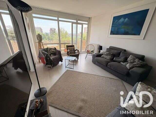 Photo 3 - Appartement à HOUILLES