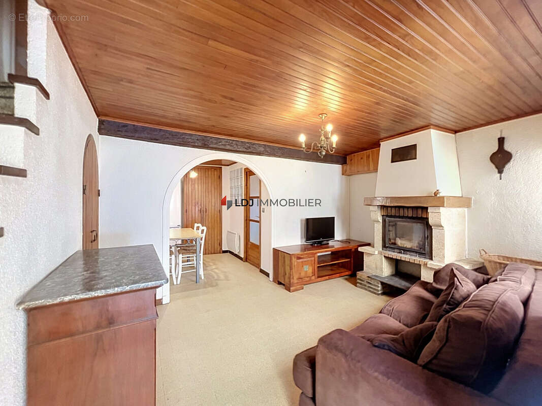 Maison 50 m² à Sahorre  - photo 2