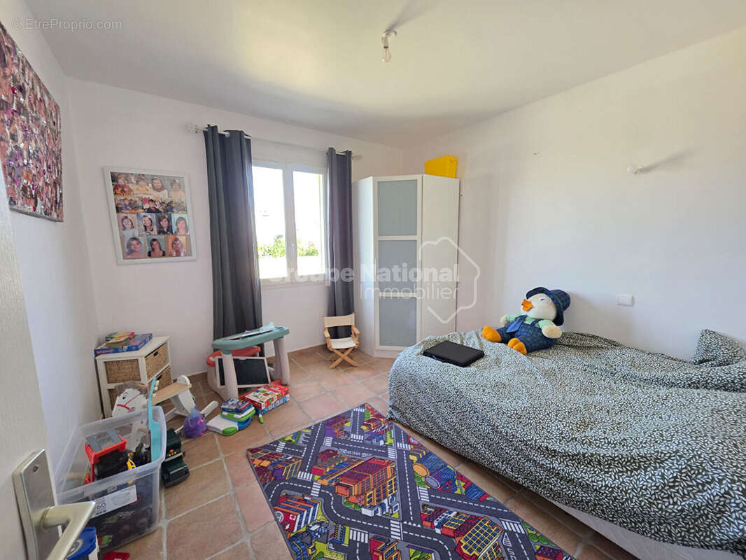 Maison à VINON-SUR-VERDON