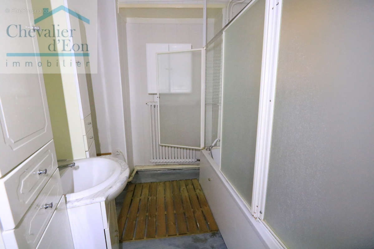 Maison à ANCY-LE-FRANC