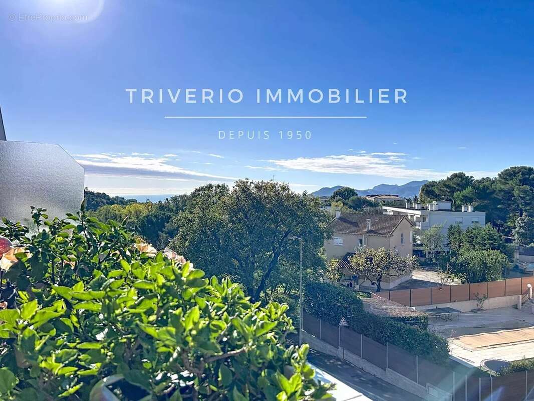 Appartement à LE CANNET