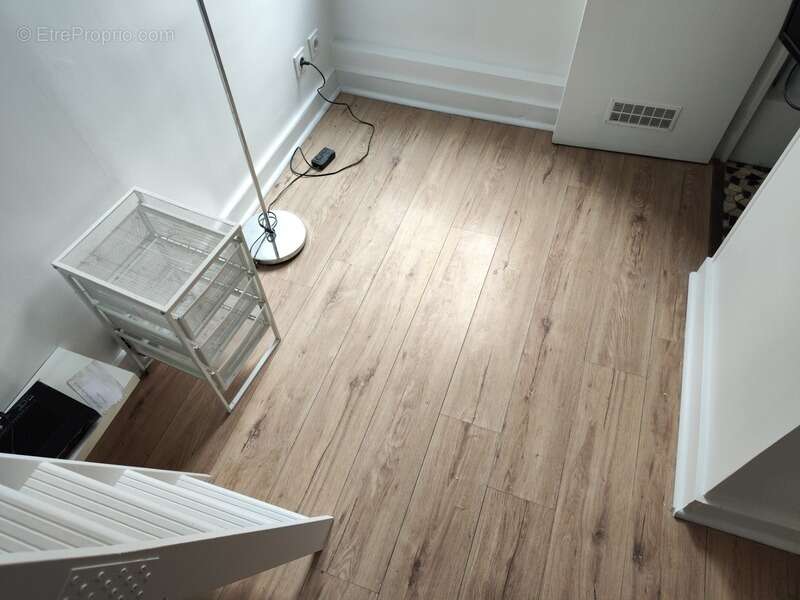 Appartement à PARIS-10E