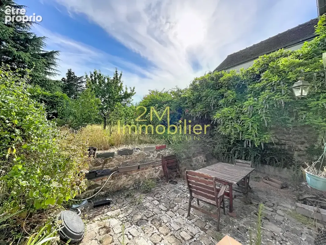 A vendre - maison de caractère - photo 12
