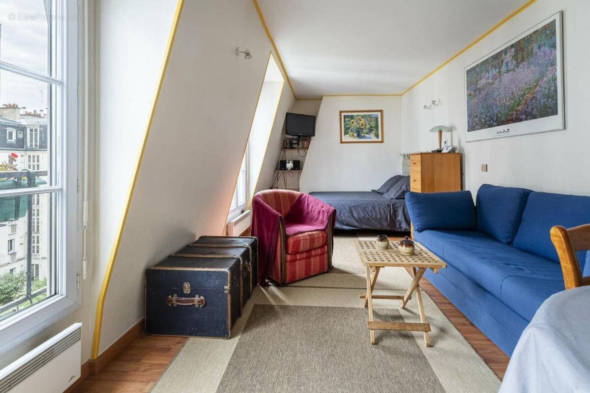 Appartement à PARIS-18E