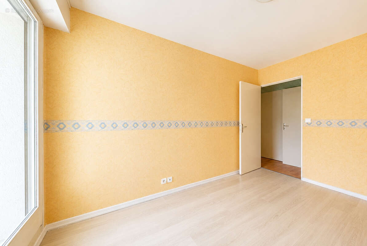 Appartement à SAINT-JACQUES-DE-LA-LANDE