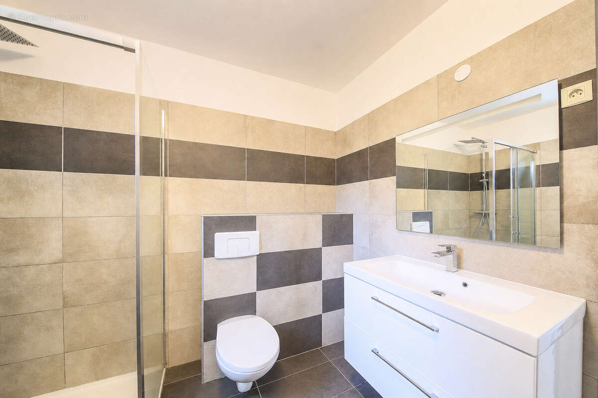 Appartement à CORTE