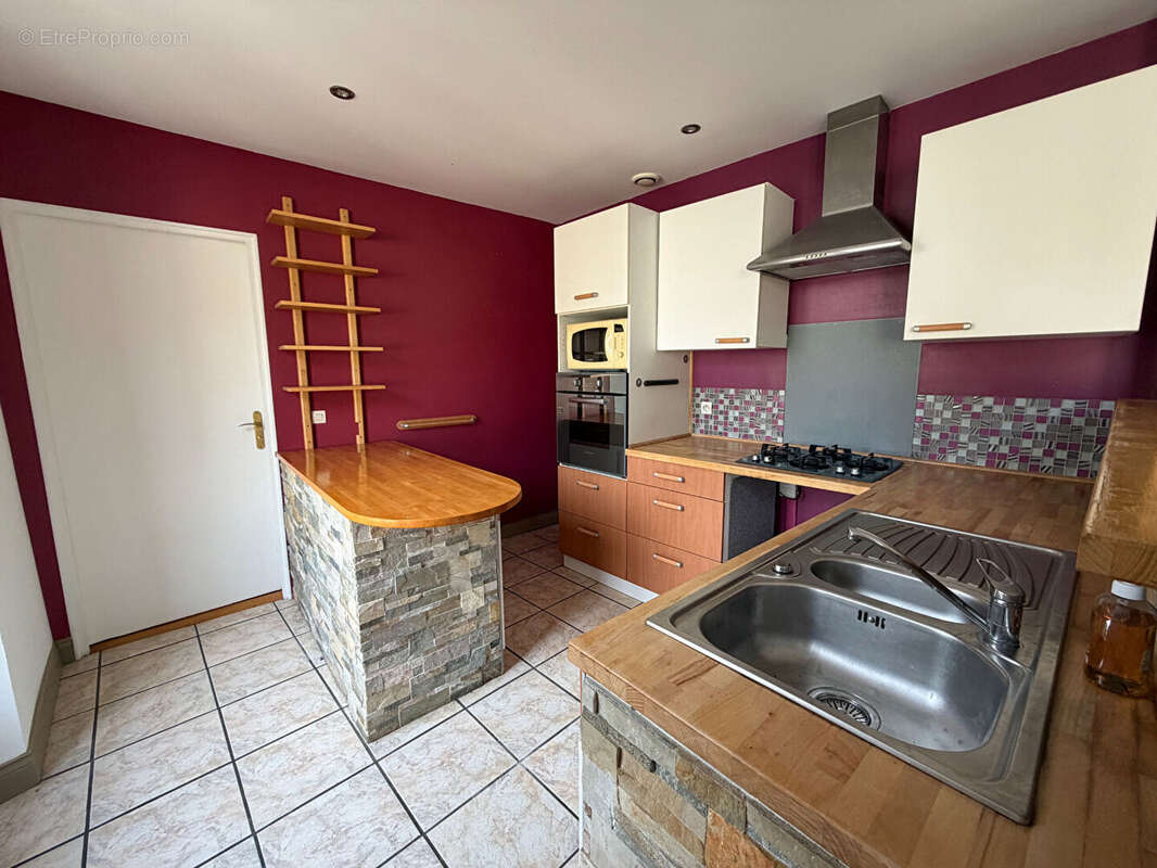 Appartement à LINAS