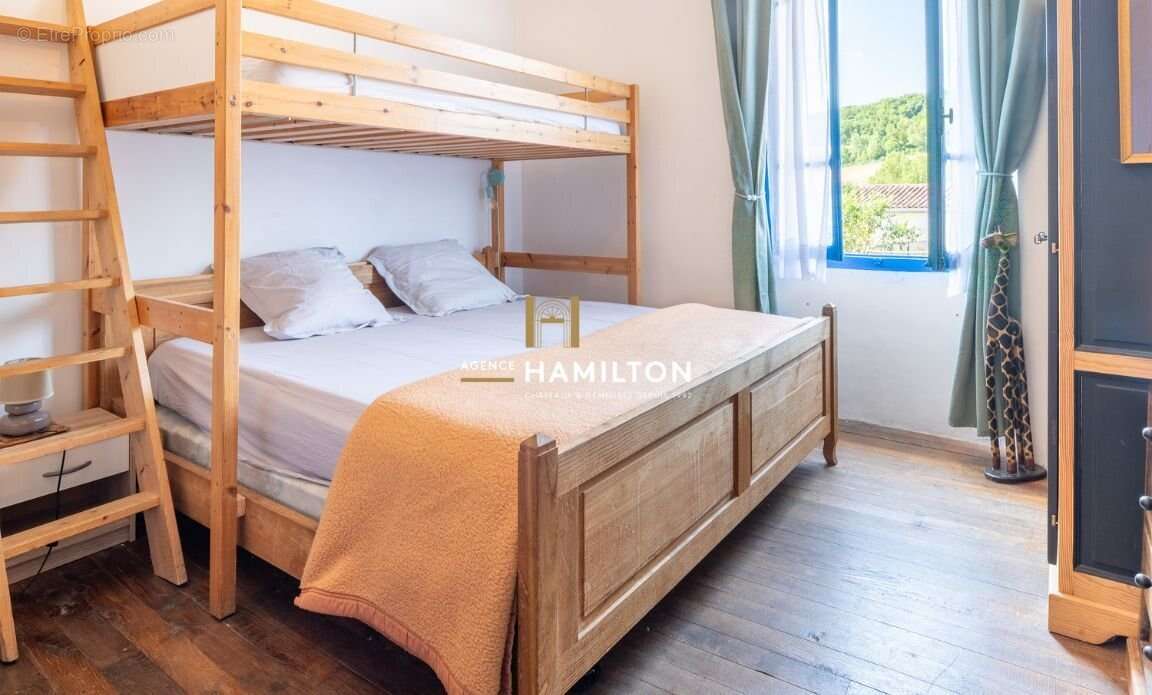 Maison à CORDES-SUR-CIEL