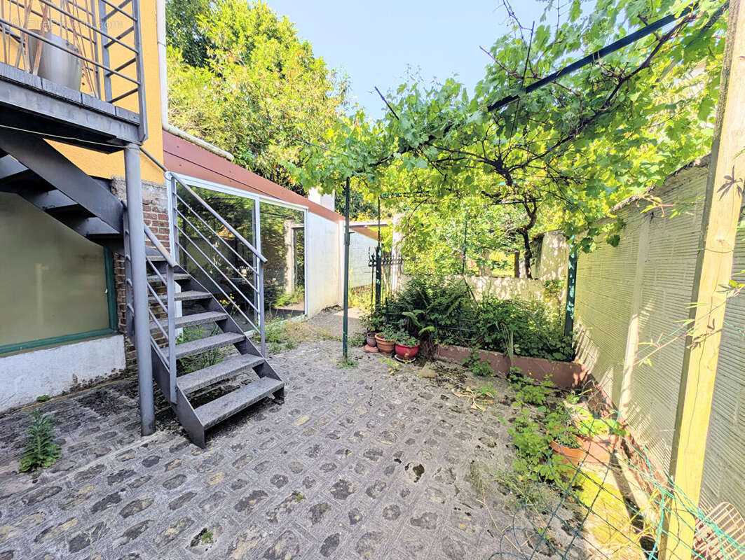Maison à ROSNY-SOUS-BOIS