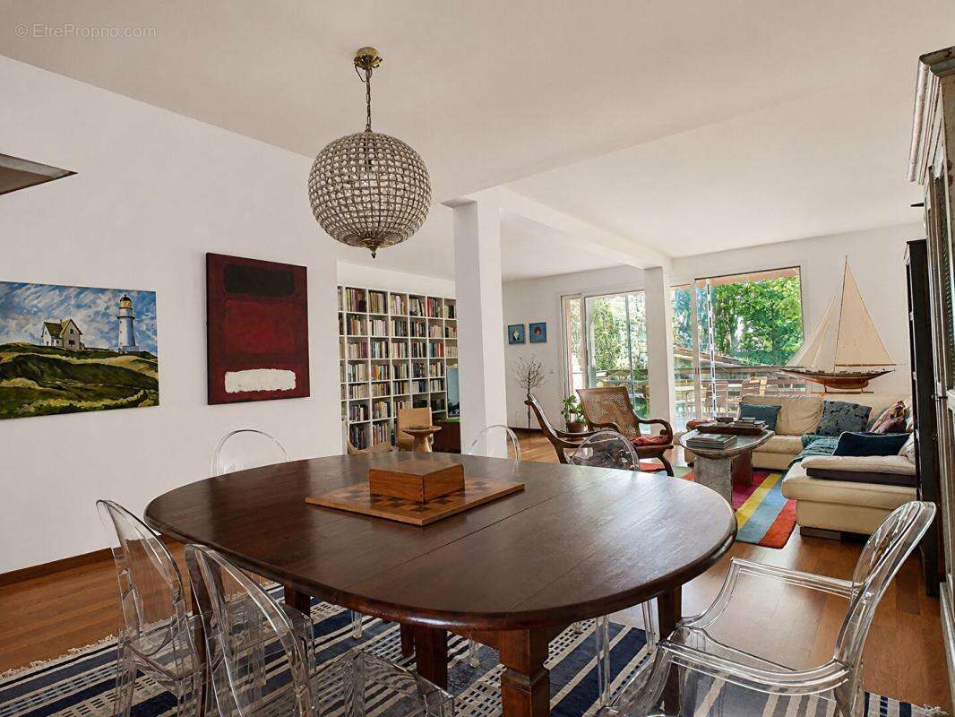 Vente maison 210 m2 BORDEAUX (33300) - photo 6