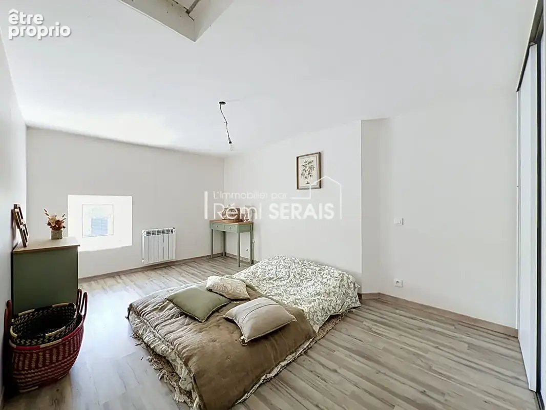 Maison de Charme avec 1 hectare de terrain aux portes de Falaise - photo 8