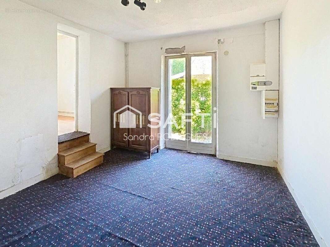 Maison 121 m² à Pleine-Selve  - photo 8