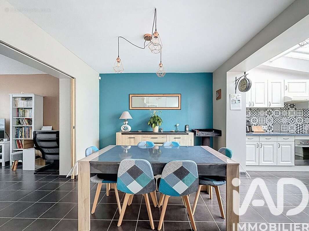 Photo 2 - Maison à SAINT-MARTIN-BOULOGNE