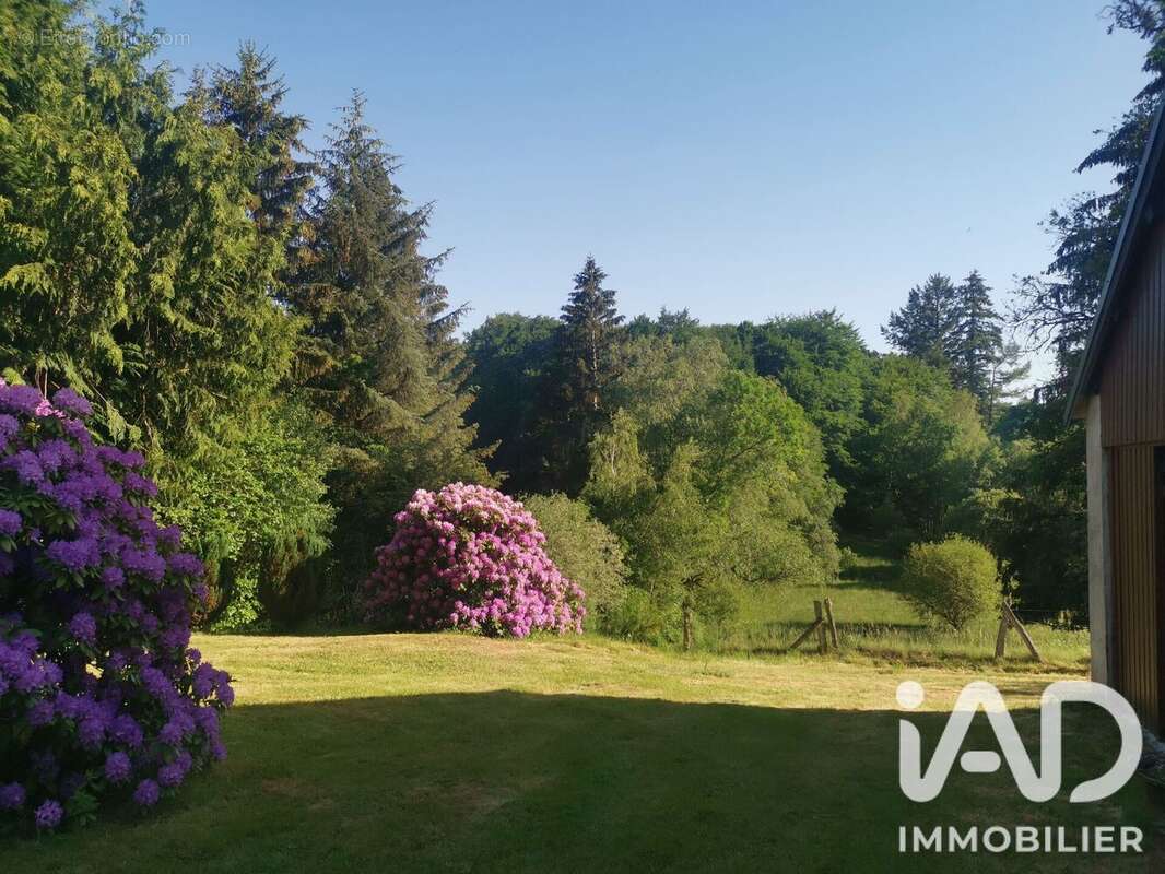 Maison 140 m² à Saint-Setiers  - photo 4