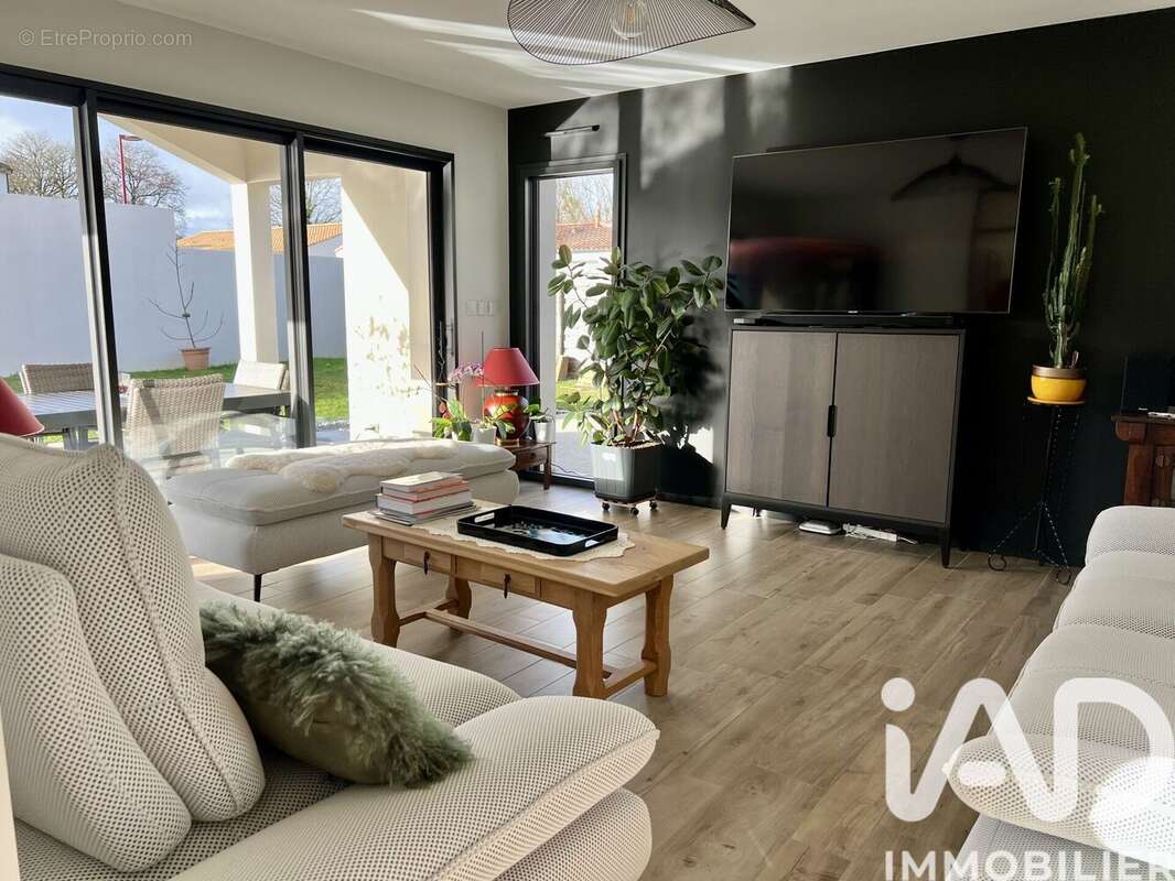 Photo 7 - Maison à NIEUL-LE-DOLENT