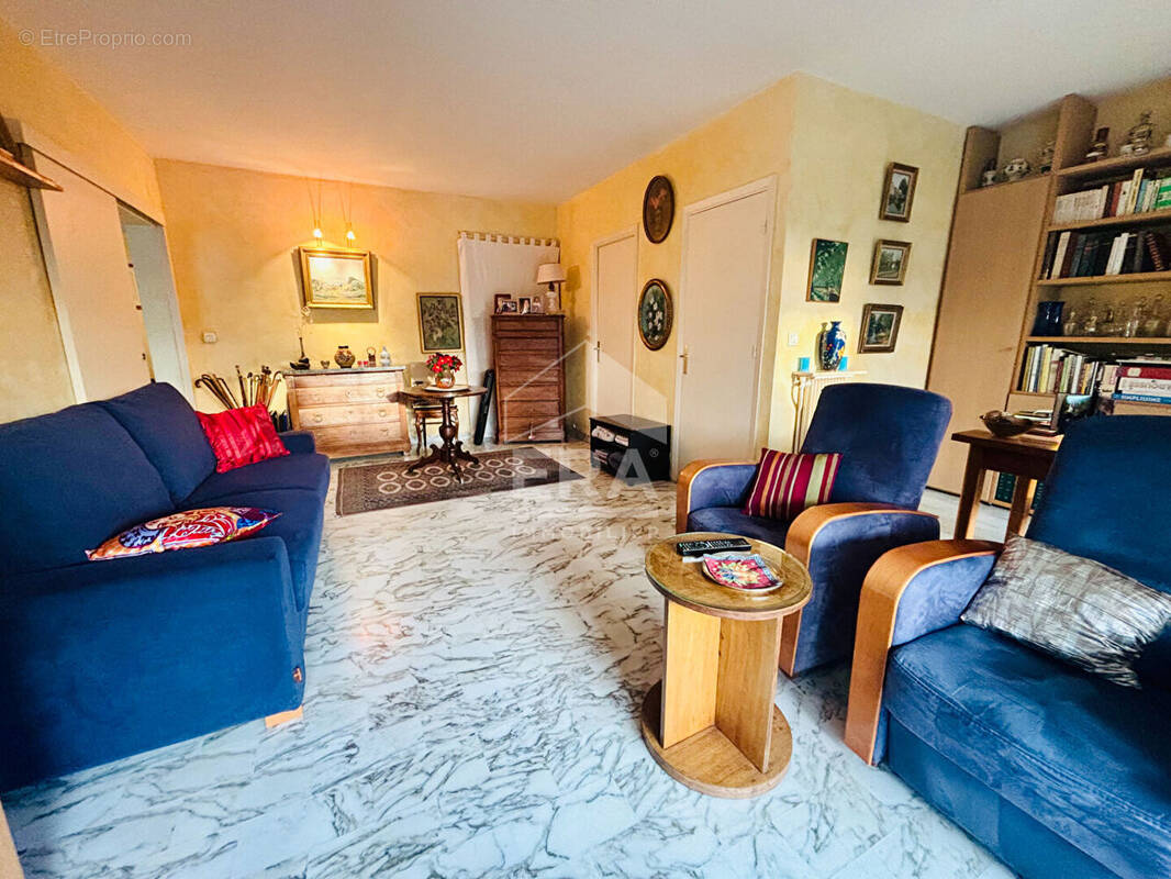 Appartement à CAGNES-SUR-MER