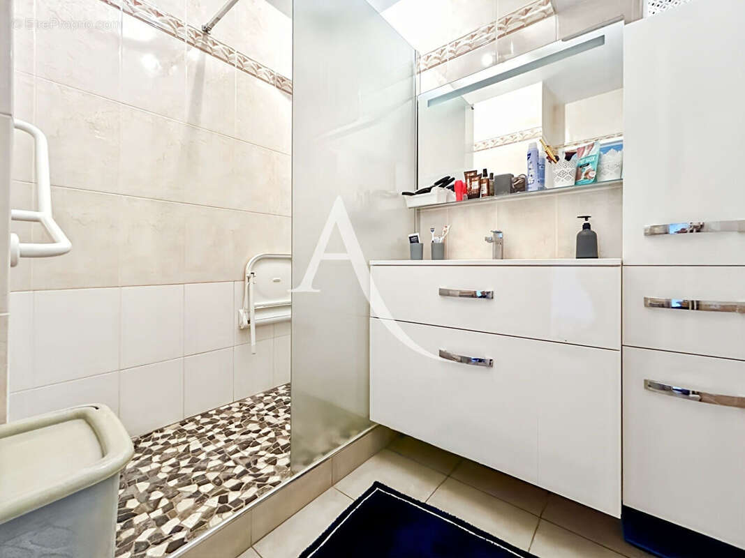 Appartement à BOIS-D'ARCY
