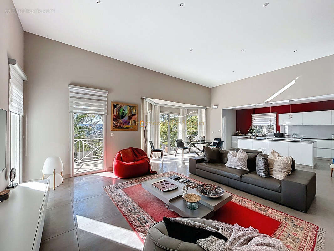 Maison à SAINT-GELY-DU-FESC