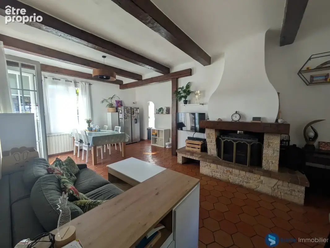 Toulon bas faron - secteur haut de siblas - maison t4 85 m2 avec garage - photo 3