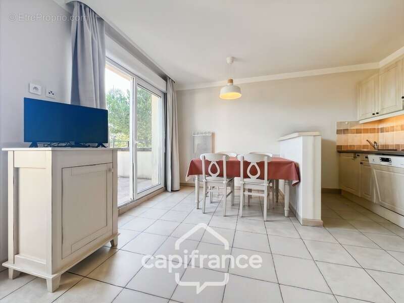 Appartement à MALLEMORT