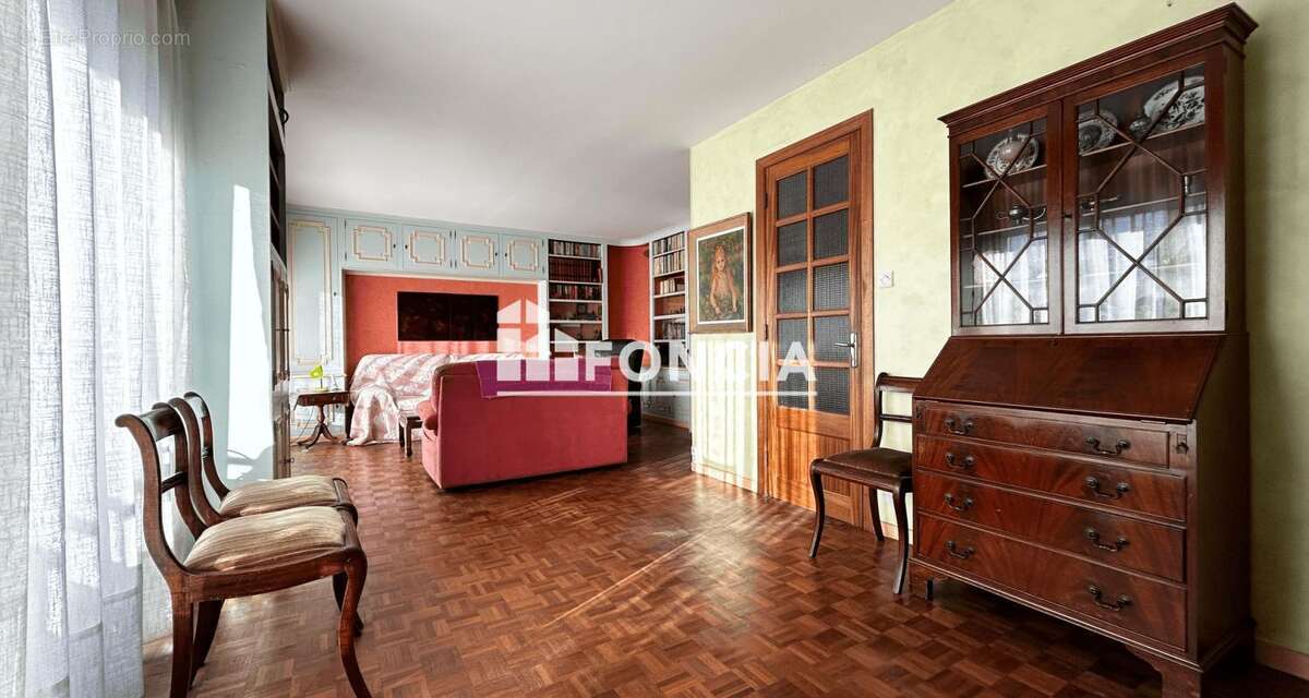 Appartement à MARSEILLE-13E