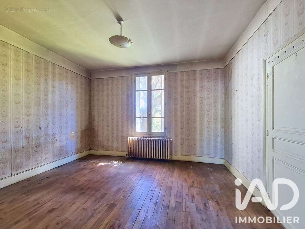 Photo 8 - Maison à YZEURE