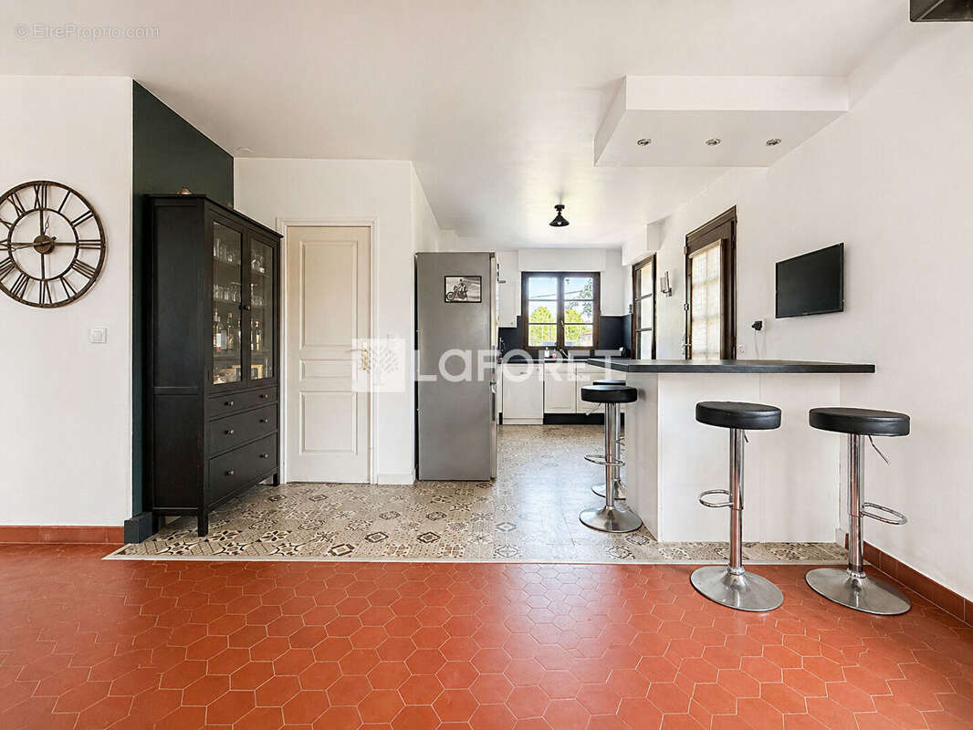 Maison Boran Sur Oise 6 pièces -188 m2 - photo 3