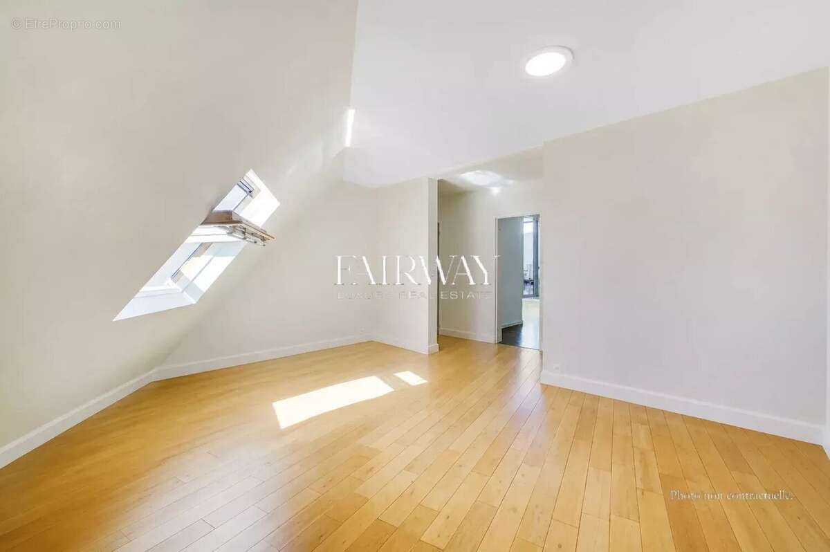 Appartement à PARIS-9E