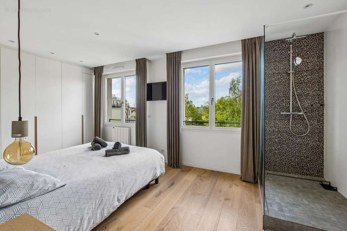 Appartement à SAINT-MAUR-DES-FOSSES