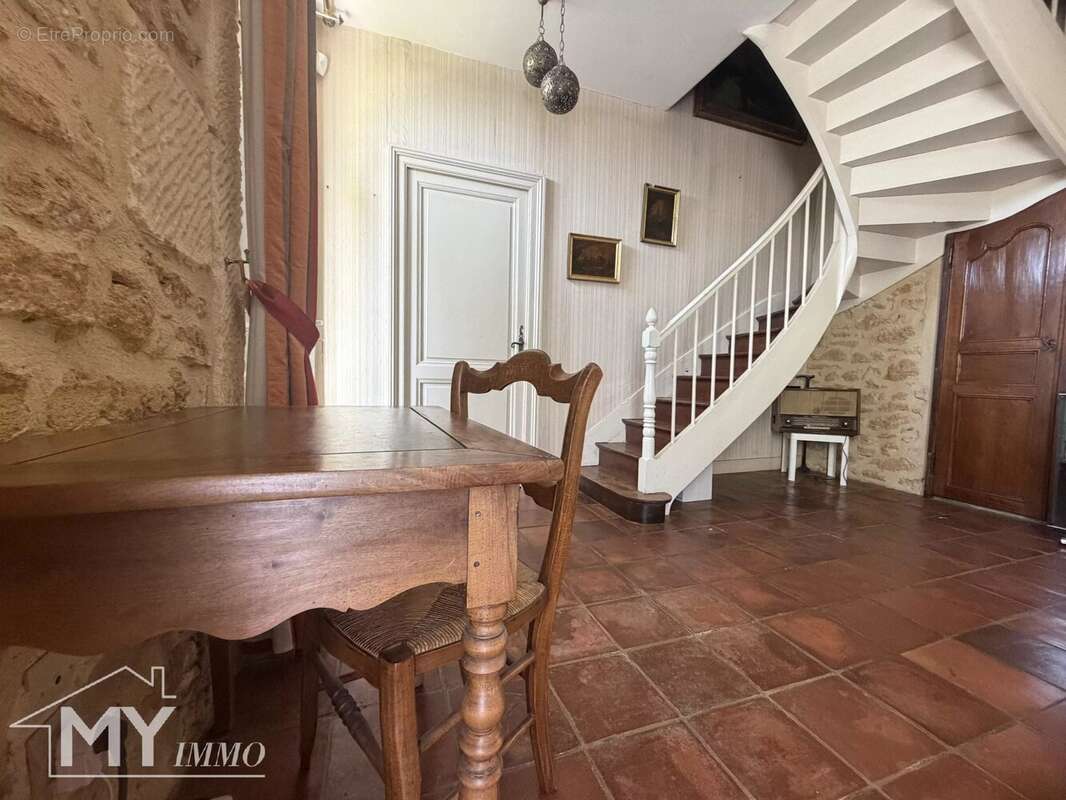 Maison à GORNAC