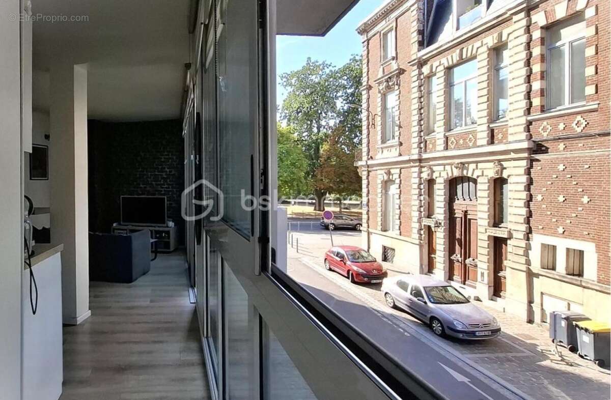 Lille - Rue Macquart : Superbe T2 rénové balcon - photo 4
