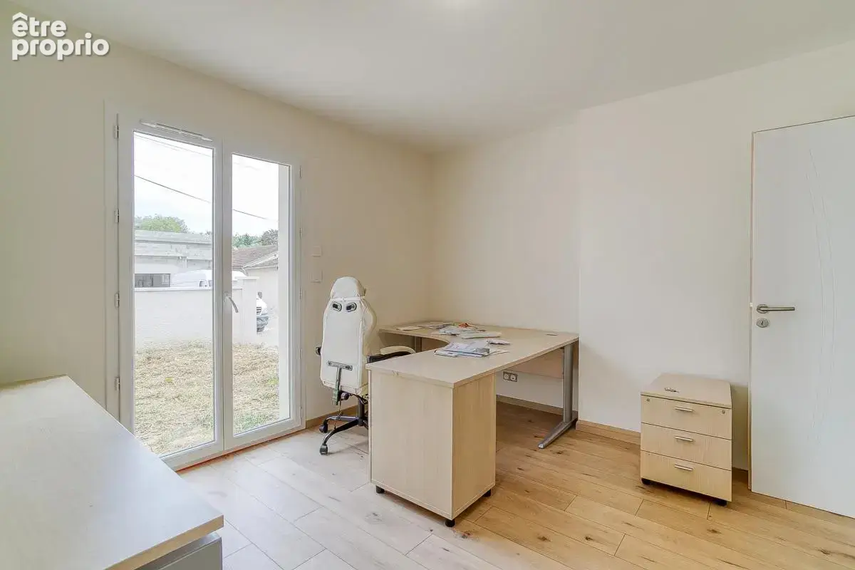 Maison de 5 pièces de 116 m² à Roussillon - photo 11