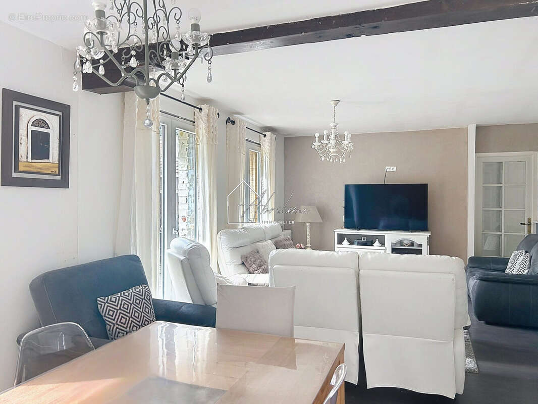 Maison à WATTIGNIES