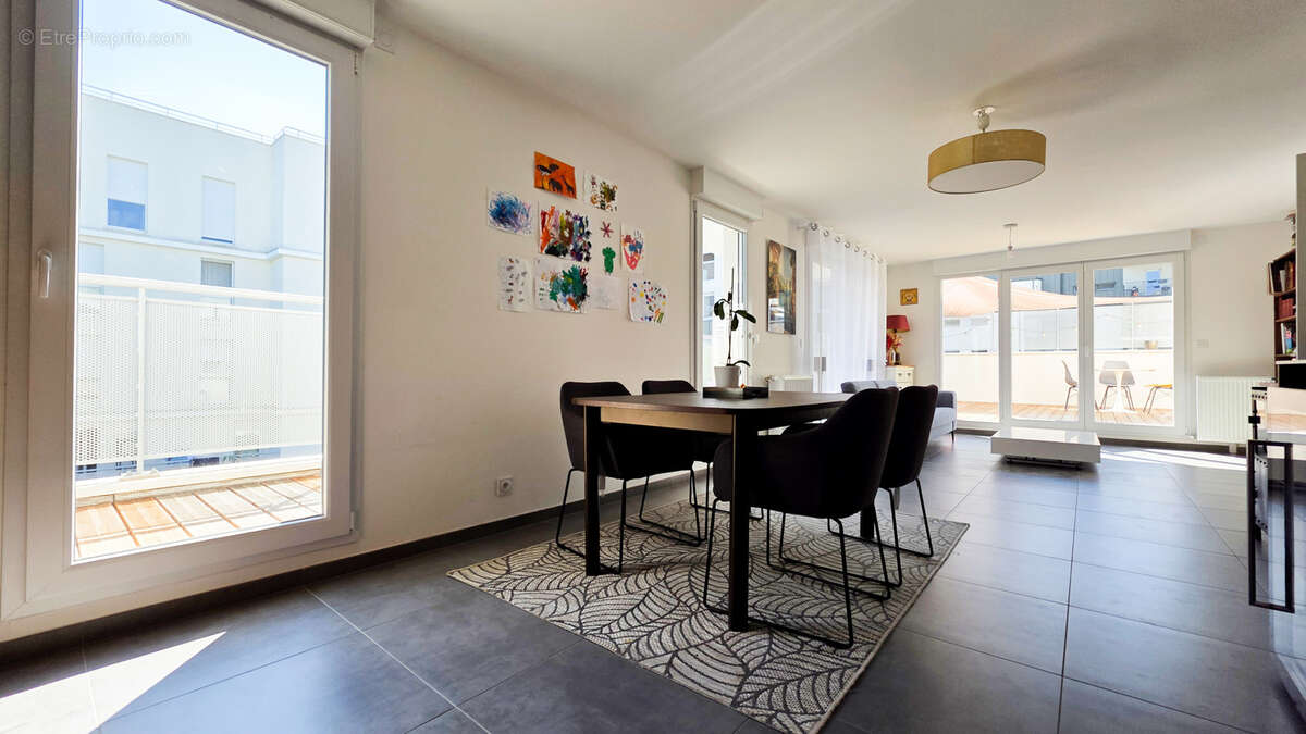 Appartement à BEZONS