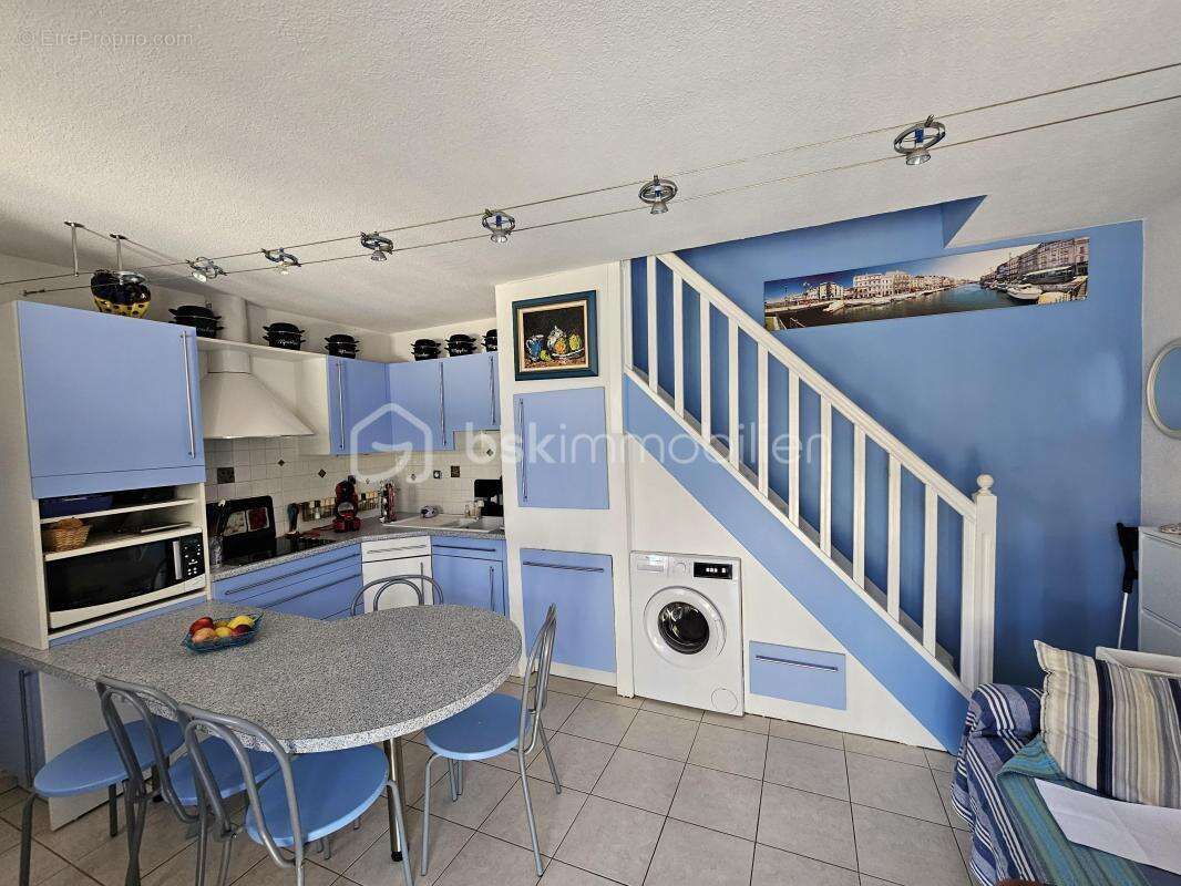 Maison en R+1 de 34 m2 environ avec jardin privatif de 57 m2 et stationnement - photo 4