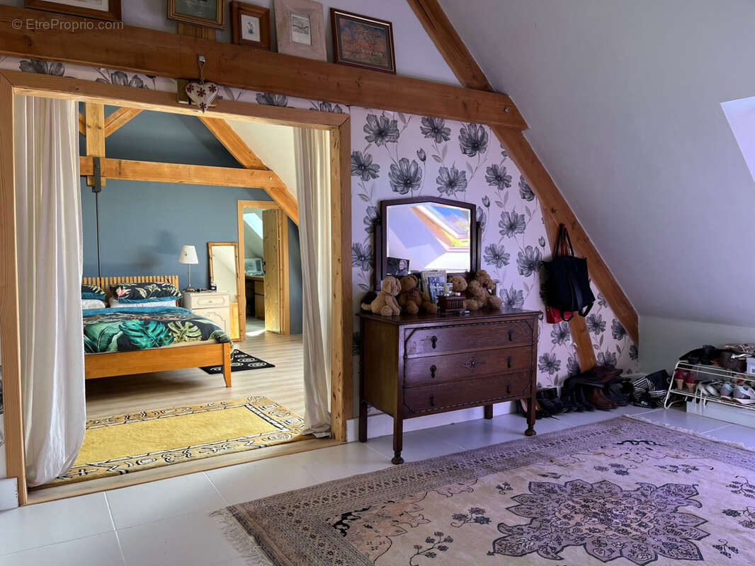 Maison à COUSSAC-BONNEVAL