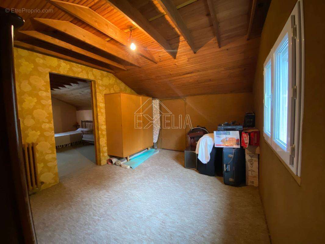 Maison à ROSNY-SUR-SEINE