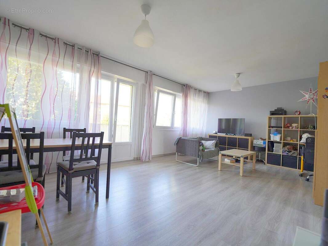 Maison à MONDELANGE