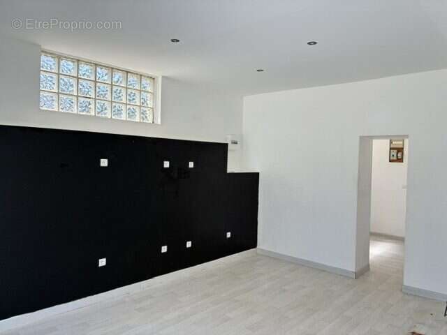 Maison 50 m² à Bourges  - photo 2