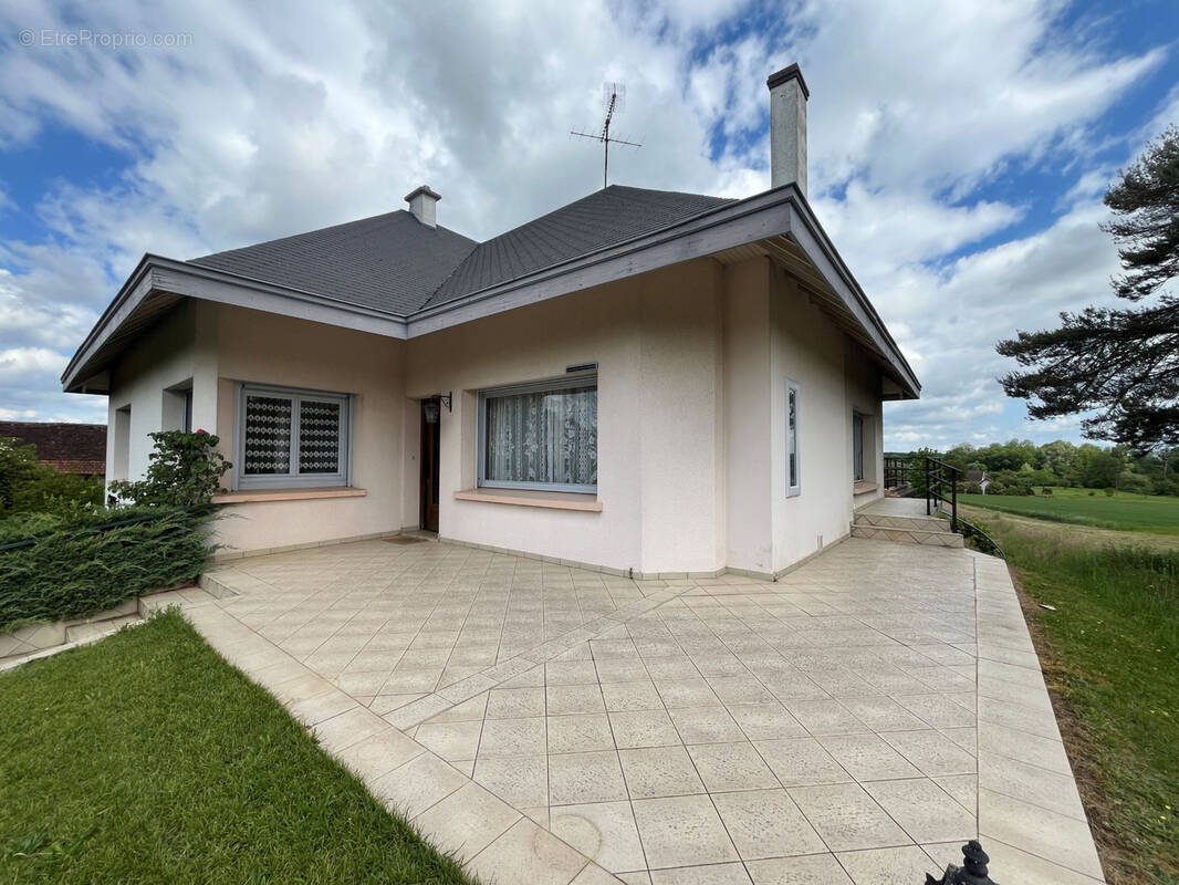 Maison à SORNAY