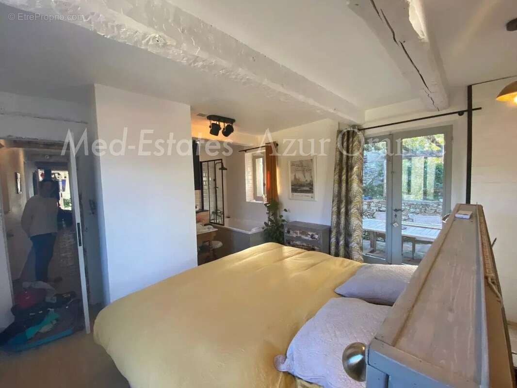 Maison à LA GARDE-FREINET