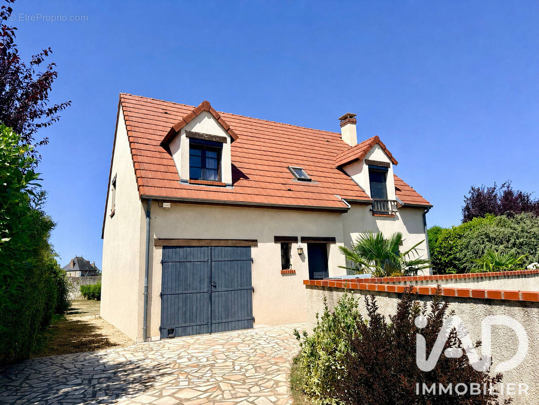 Photo 1 - Maison à DADONVILLE